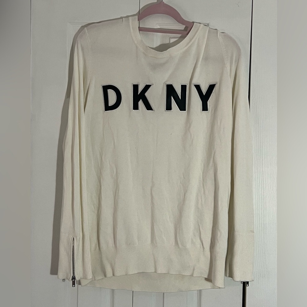 DKNY Men's Cream Crewneck Sweater